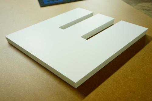lettre en Plasitque, PVC rigide blanc 20mm